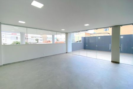 Apartamento à venda com 133m², 3 quartos e 3 vagas Apartamento à venda com 133m², 3 quartos e 3 vagasÁrea comum - Salão de festas