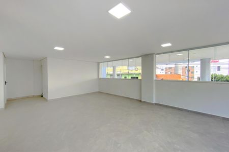 Apartamento à venda com 133m², 3 quartos e 3 vagas Apartamento à venda com 133m², 3 quartos e 3 vagasÁrea comum - Salão de festas