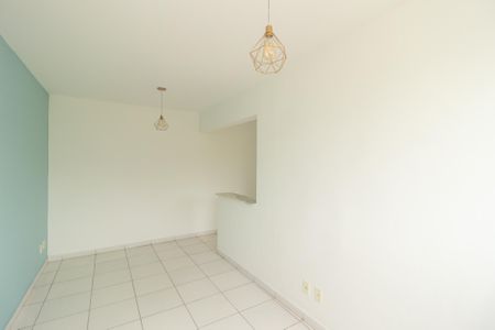 Apartamento para alugar com 45m², 2 quartos e 1 vagaSala