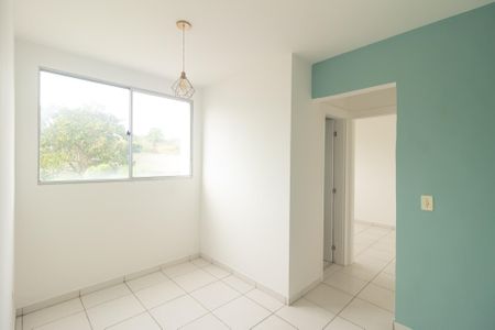 Apartamento para alugar com 45m², 2 quartos e 1 vagaSala