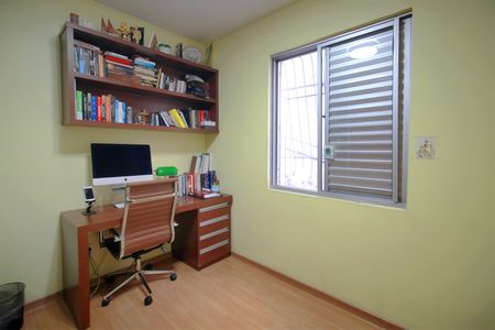 Apartamento à venda com 120m², 4 quartos e 2 vagasQuarto 3