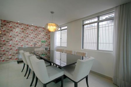 Apartamento à venda com 120m², 4 quartos e 2 vagasSala