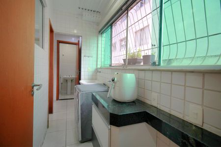 Apartamento à venda com 120m², 4 quartos e 2 vagasÁrea de Serviço