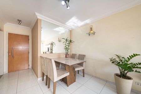 Apartamento à venda com 64m², 2 quartos e 1 vagaSala