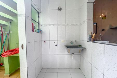 Casa à venda com 192m², 3 quartos e 2 vagas Casa à venda com 192m², 3 quartos e 2 vagasÁrea de Serviço