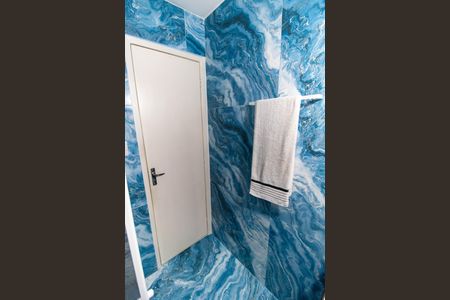 Apartamento à venda com 150m², 3 quartos e 1 vaga Apartamento à venda com 150m², 3 quartos e 1 vagaBanheiro Social