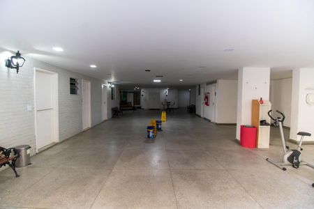 Apartamento à venda com 150m², 3 quartos e 1 vaga Apartamento à venda com 150m², 3 quartos e 1 vagaÁrea comum