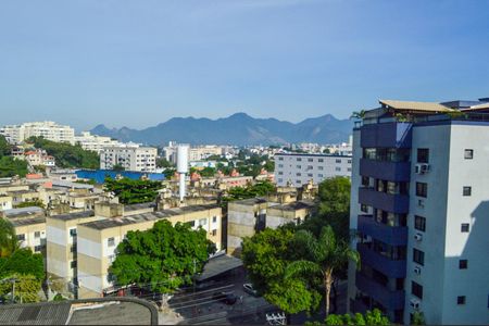 Apartamento à venda com 190m², 4 quartos e 2 vagas Apartamento à venda com 190m², 4 quartos e 2 vagasVista da Varanda