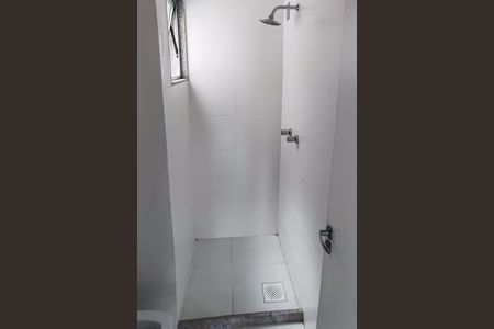 Apartamento à venda com 190m², 4 quartos e 2 vagas Apartamento à venda com 190m², 4 quartos e 2 vagasBanheiro da Suíte 2