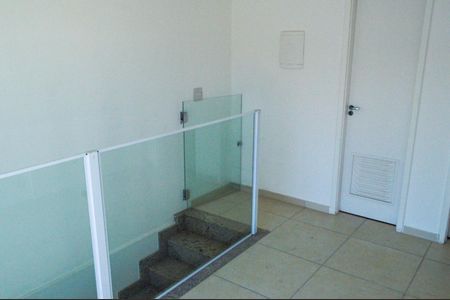 Apartamento à venda com 190m², 4 quartos e 2 vagas Apartamento à venda com 190m², 4 quartos e 2 vagassaleta