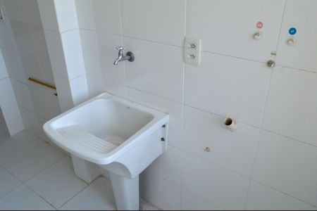 Apartamento à venda com 190m², 4 quartos e 2 vagas Apartamento à venda com 190m², 4 quartos e 2 vagasÁrea de Serviço