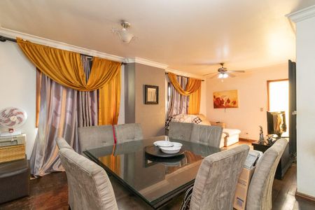 Casa à venda com 100m², 2 quartos e 4 vagasSala de Jantar