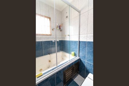 Casa à venda com 100m², 2 quartos e 4 vagasBanheiro da Suíte