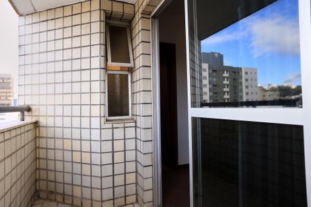 Apartamento para alugar com 60m², 1 quarto e 1 vaga Apartamento para alugar com 60m², 1 quarto e 1 vagaVaranda