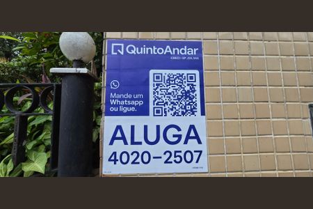 Apartamento para alugar com 198m², 3 quartos e 2 vagas Apartamento para alugar com 198m², 3 quartos e 2 vagasPlaca