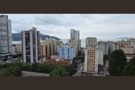 Apartamento para alugar com 198m², 3 quartos e 2 vagas Apartamento para alugar com 198m², 3 quartos e 2 vagasVista da Varanda