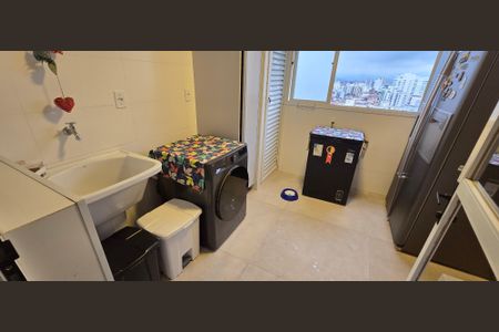 Apartamento para alugar com 198m², 3 quartos e 2 vagas Apartamento para alugar com 198m², 3 quartos e 2 vagasÁrea de Serviço