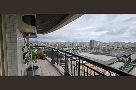 Apartamento para alugar com 198m², 3 quartos e 2 vagas Apartamento para alugar com 198m², 3 quartos e 2 vagasVaranda da Suíte 2