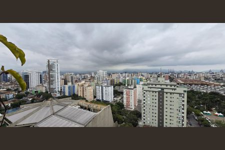 Apartamento para alugar com 198m², 3 quartos e 2 vagas Apartamento para alugar com 198m², 3 quartos e 2 vagasVista da Varanda da Suíte