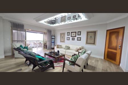 Apartamento para alugar com 198m², 3 quartos e 2 vagas Apartamento para alugar com 198m², 3 quartos e 2 vagasSala