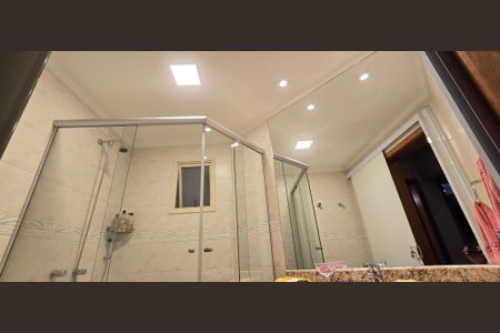 Apartamento para alugar com 198m², 3 quartos e 2 vagas Apartamento para alugar com 198m², 3 quartos e 2 vagasBanheiro