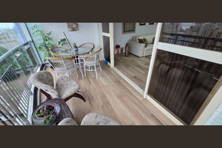 Apartamento para alugar com 198m², 3 quartos e 2 vagas Apartamento para alugar com 198m², 3 quartos e 2 vagasVaranda da Sala