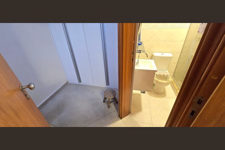 Apartamento para alugar com 198m², 3 quartos e 2 vagas Apartamento para alugar com 198m², 3 quartos e 2 vagasQuarto de Serviço