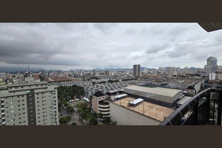 Apartamento para alugar com 198m², 3 quartos e 2 vagas Apartamento para alugar com 198m², 3 quartos e 2 vagasVista da Varanda da Suíte