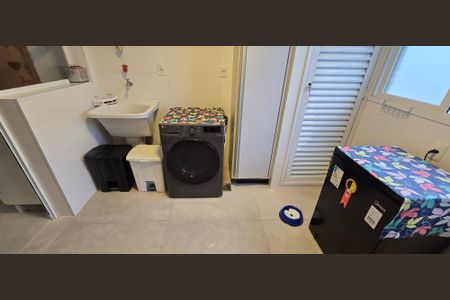 Apartamento para alugar com 198m², 3 quartos e 2 vagas Apartamento para alugar com 198m², 3 quartos e 2 vagasÁrea de Serviço