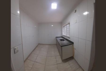Casa à venda com 146m², 3 quartos e 2 vagas Casa à venda com 146m², 3 quartos e 2 vagasFoto 09