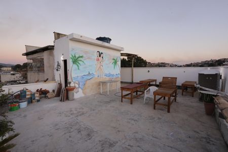 Casa à venda com 300m², 3 quartos e 1 vagaÁrea comum