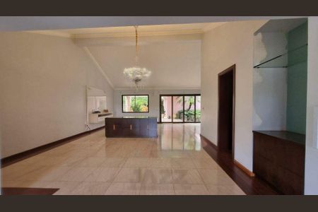 Casa de condomínio à venda com 487m², 6 quartos e 8 vagas