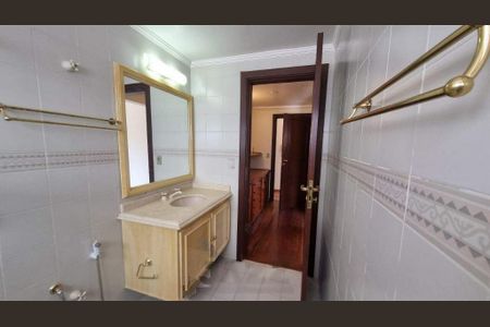 Casa de condomínio à venda com 487m², 6 quartos e 8 vagas