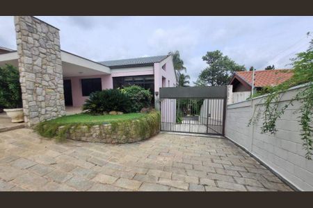 Casa de condomínio à venda com 487m², 6 quartos e 8 vagas