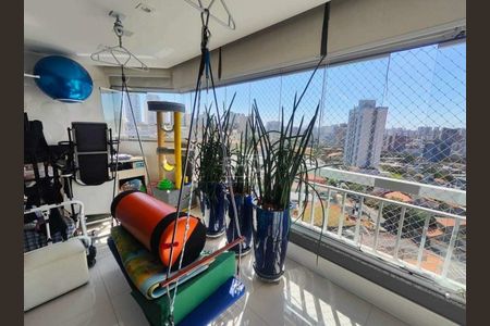 Apartamento à venda com 156m², 3 quartos e 3 vagas