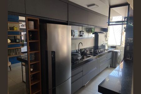 Apartamento à venda com 138m², 3 quartos e 2 vagas