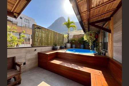 Apartamento à venda com 138m², 3 quartos e 2 vagas