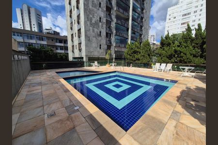 Apartamento à venda com 180m², 4 quartos e 3 vagas
