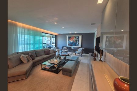 Apartamento à venda com 180m², 4 quartos e 3 vagas