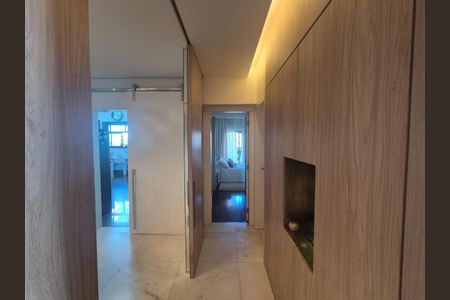 Apartamento à venda com 180m², 4 quartos e 3 vagas