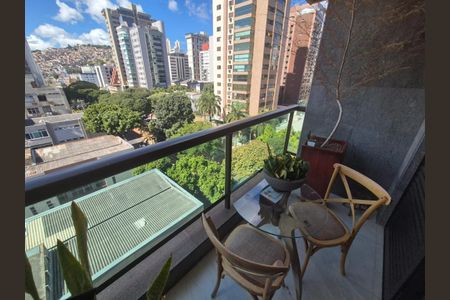 Apartamento à venda com 180m², 4 quartos e 3 vagas