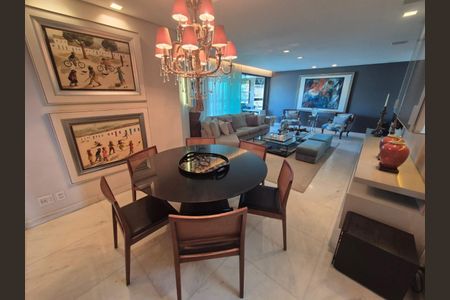 Apartamento à venda com 180m², 4 quartos e 3 vagas