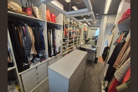 Apartamento à venda com 180m², 4 quartos e 3 vagas