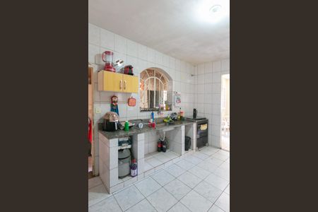 Casa à venda com 360m², 5 quartos e 4 vagas Casa à venda com 360m², 5 quartos e 4 vagasCozinha