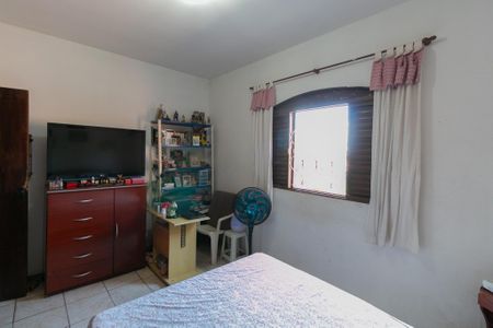 Casa à venda com 360m², 5 quartos e 4 vagas Casa à venda com 360m², 5 quartos e 4 vagasQuarto 3