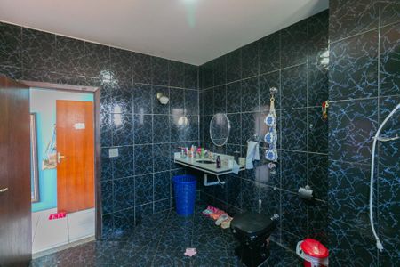 Casa à venda com 360m², 5 quartos e 4 vagas Casa à venda com 360m², 5 quartos e 4 vagasBanheiro