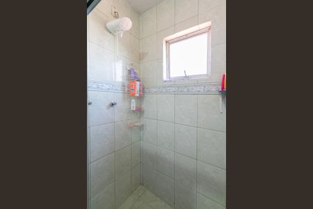 Casa à venda com 360m², 5 quartos e 4 vagas Casa à venda com 360m², 5 quartos e 4 vagasBanheiro 2