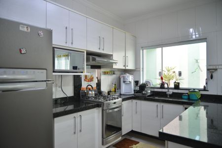 Casa à venda com 300m², 3 quartos e 4 vagasCozinha