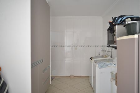 Casa à venda com 300m², 3 quartos e 4 vagasÁrea de Serviço