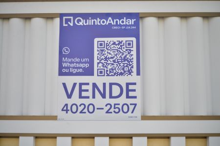 Casa à venda com 300m², 3 quartos e 4 vagasPlaca